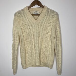 Vintage 100% wool hand loomed cable knit sweater